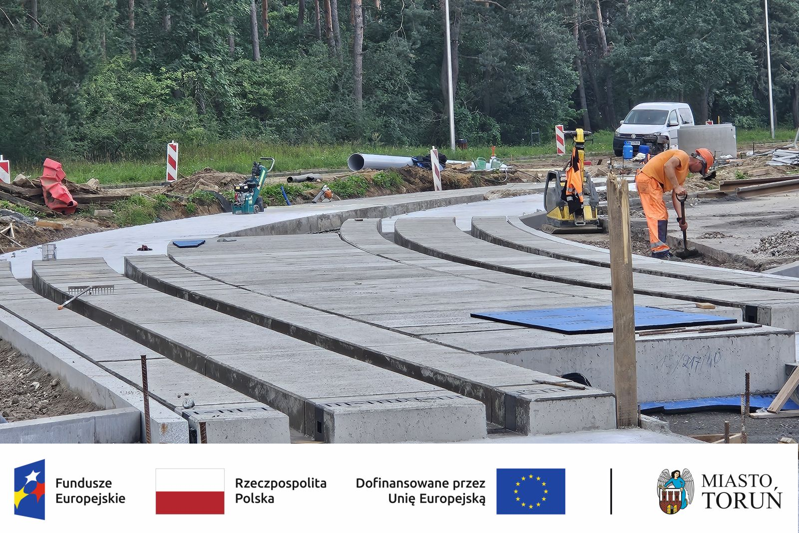 










































Trwają prac...